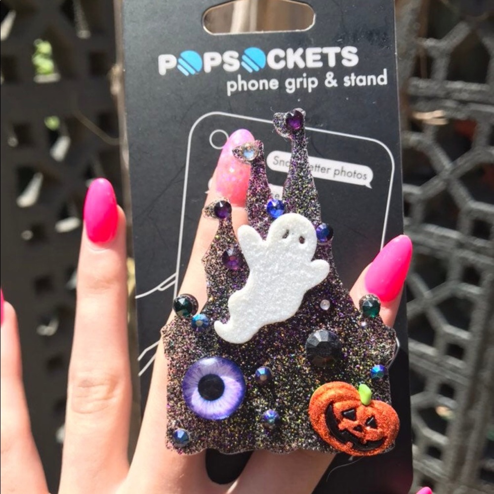 👻 Ghostly Ghouls Halloween custom popsocket 👻